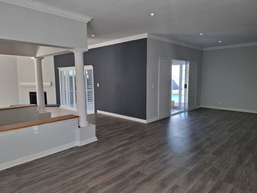 4 Bedroom Property for Sale in West Beach Western Cape